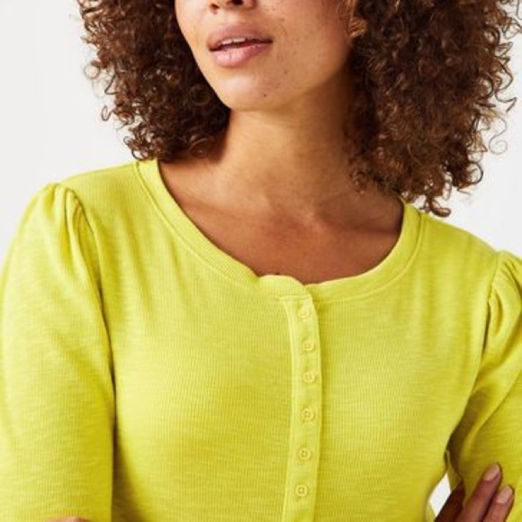 GAP Slub Henley Ribbed Soft Stretch T-Shirt in Sulphur Yellow - Picture 5 of 13